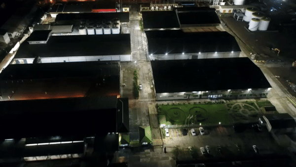 career hgero section